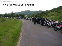 Pause en haut du col de Saint-Louis dans la région de Quillan